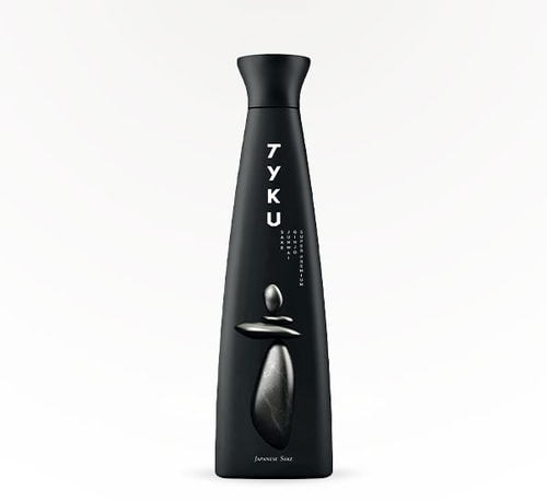 Ty Ku Black Junmai Daiginjo Sake 720oz (Bottle)