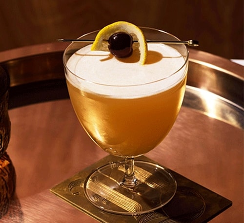 Whiskey Sour Makes 1