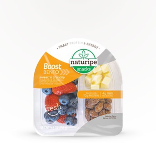 Naturipe Strawberries, Blueberries, Cinnamon Almonds, and White Cheddar 5.5 oz