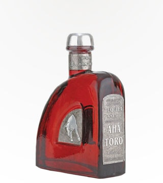 Aha Toro Añejo 750 ml